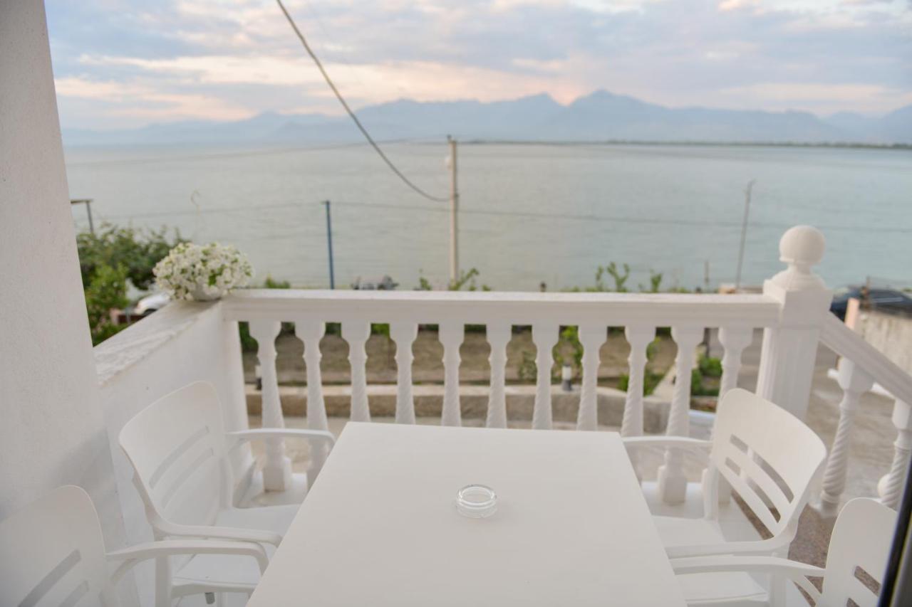 Lakefront House Shiroka Ngoại thất bức ảnh