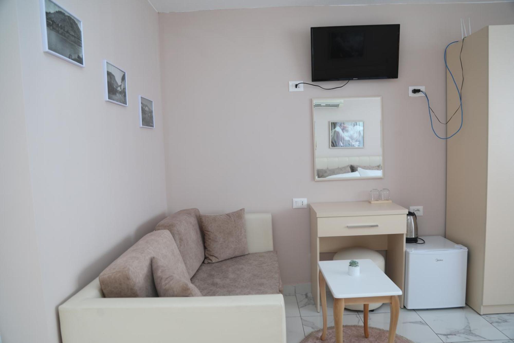 Lakefront House Shiroka Ngoại thất bức ảnh